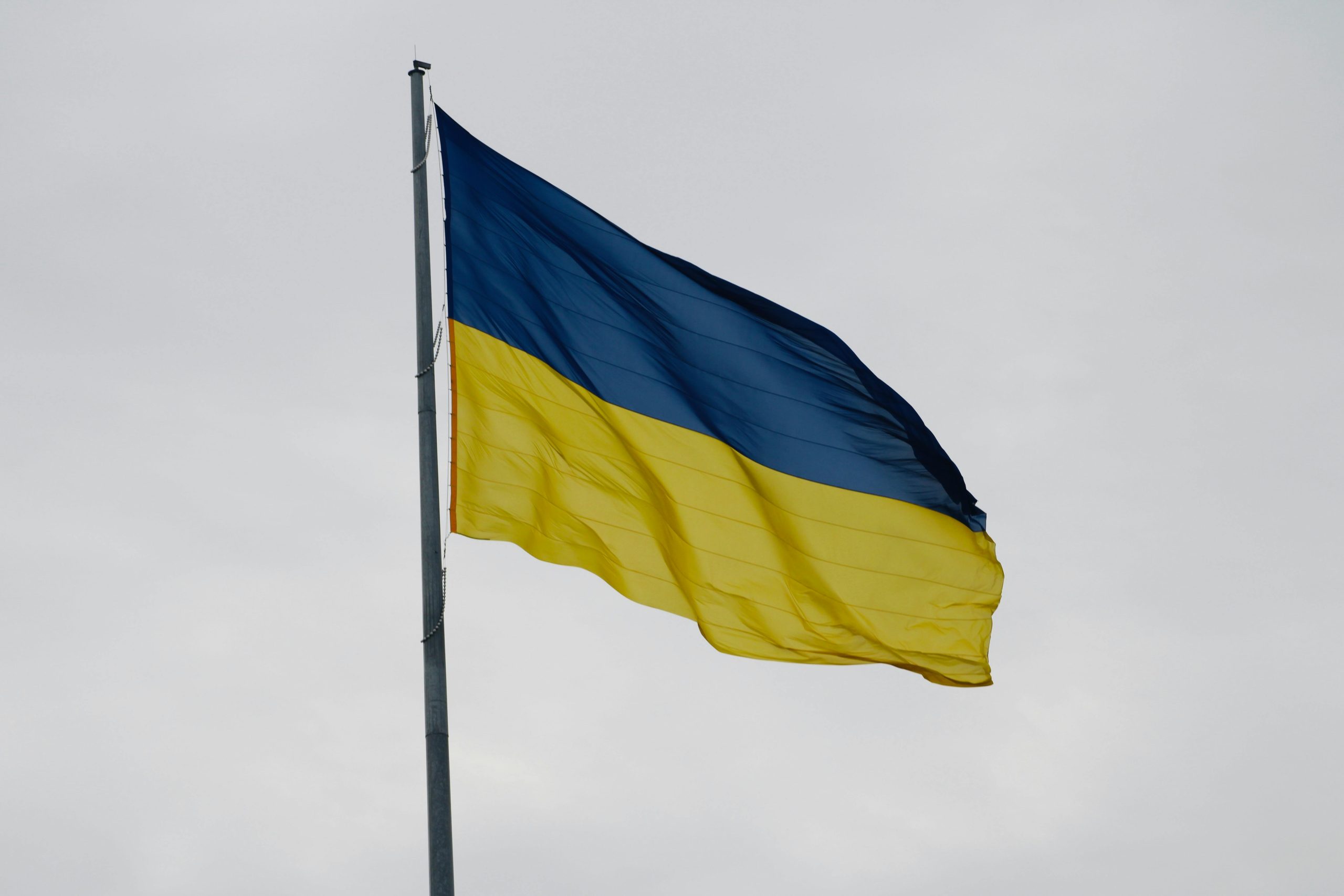 Zelenski: Ucraina folosește doar arme proprii cu rază lungă de acțiune în atacurile asupra Rusiei. Washingtonul limitează utilizarea rachetelor ATACMS