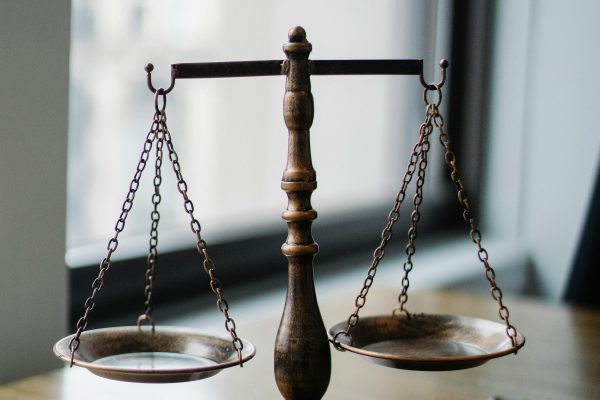 Legea pensiilor speciale ale magistraților, declarată neconstituțională de CCR: „Încalcă independența justiției și statul de drept”